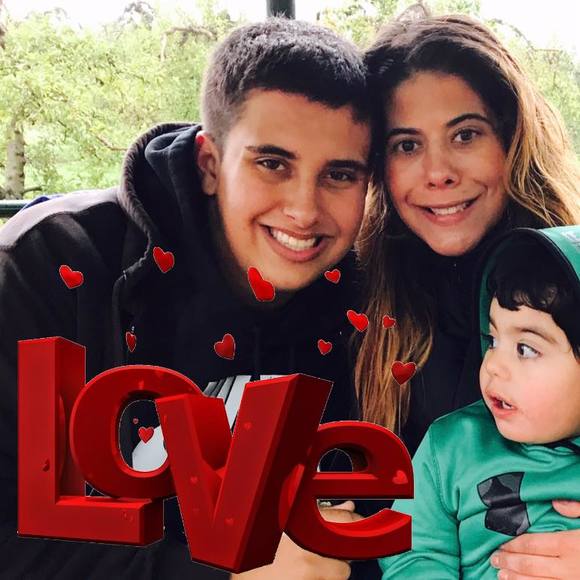 Meet your Posher, Christina - Picture 1 of 1